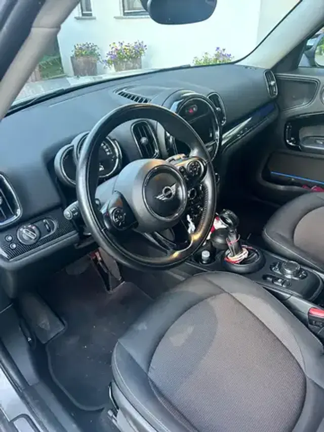 MINI Cooper SE Countryman