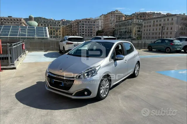Peugeot 208 1° serie