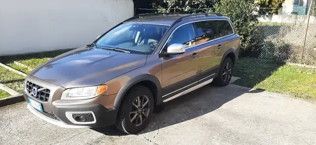 Volvo XC70