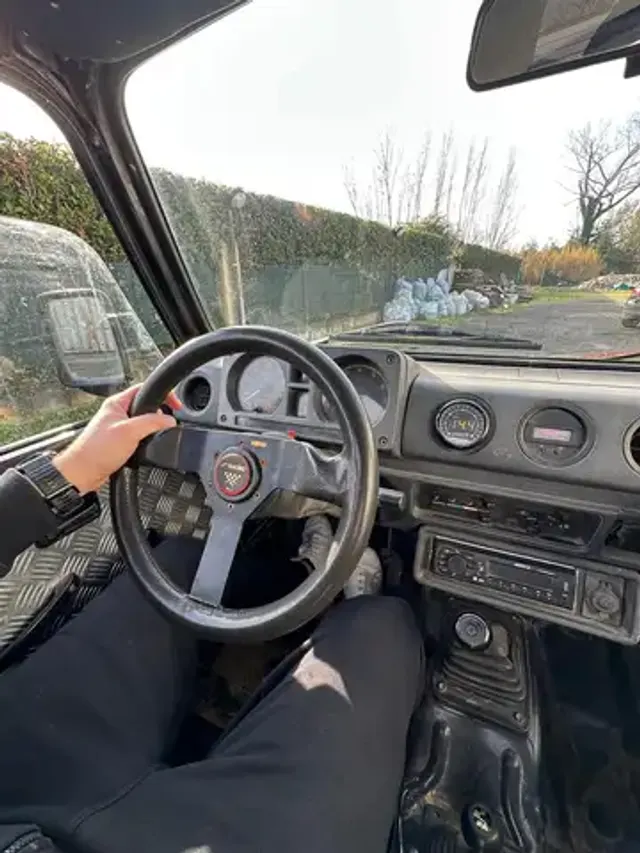 Suzuki SJ Samurai