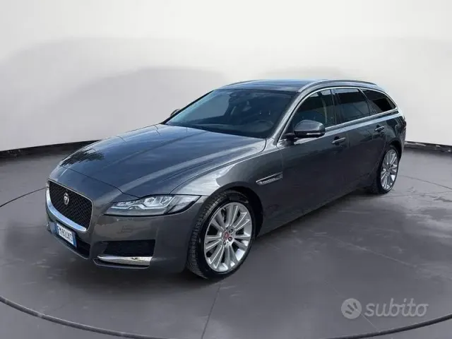 Jaguar XF 2ª serie (X260)