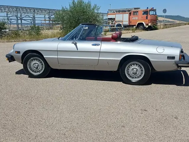 Alfa Romeo Spider
