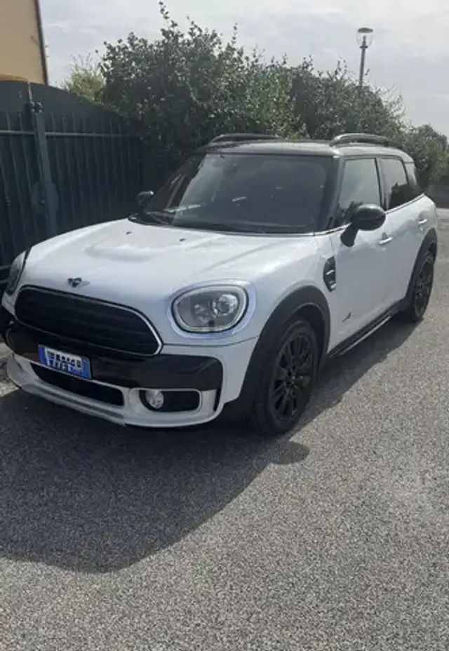MINI Cooper D Countryman