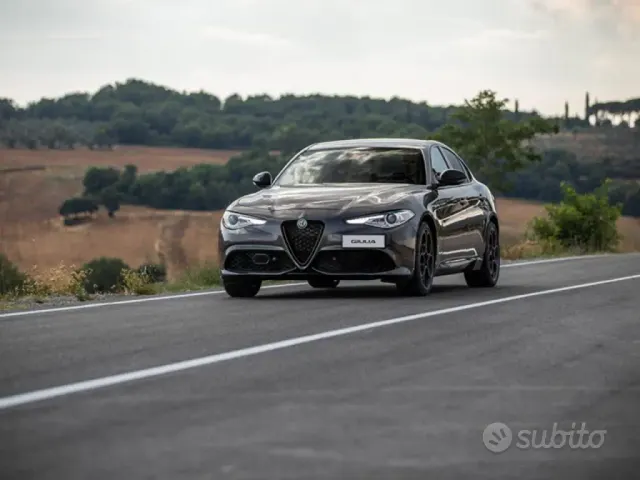 Alfa Romeo Giulia (2016)