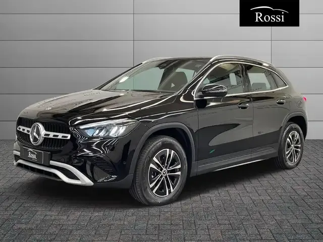 Mercedes-Benz GLA 180