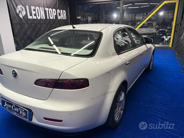 Alfa Romeo 159