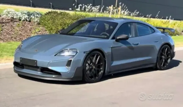 Porsche Taycan