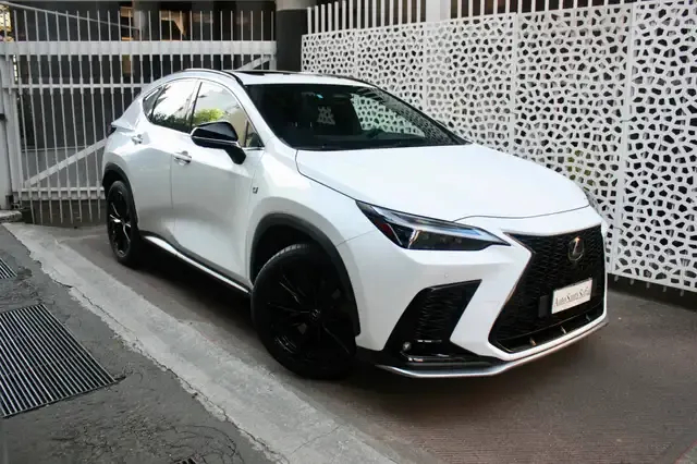 Lexus NX 450h+