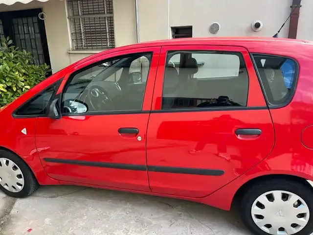 Mitsubishi Colt