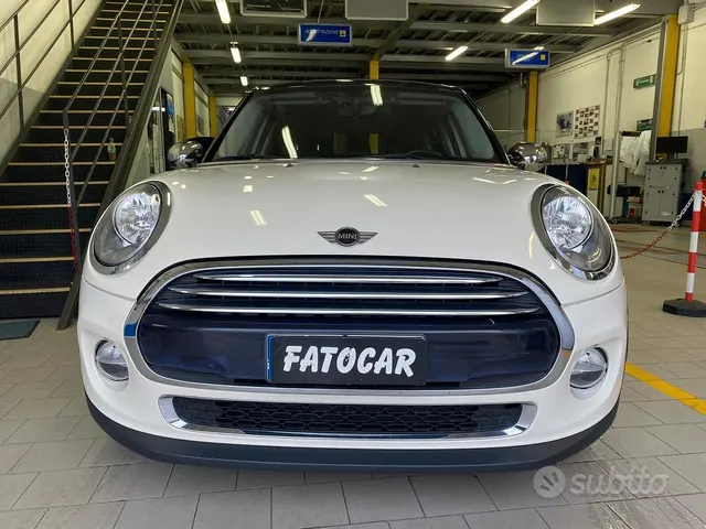 MINI Mini 4ª serie (F56)