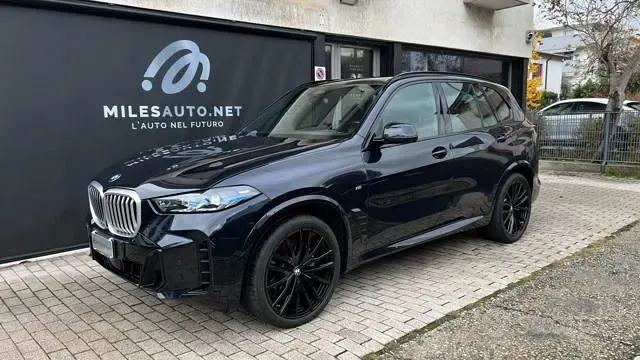 BMW X5 (G05/F95)
