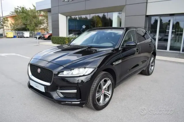 Jaguar F-Pace (X761)