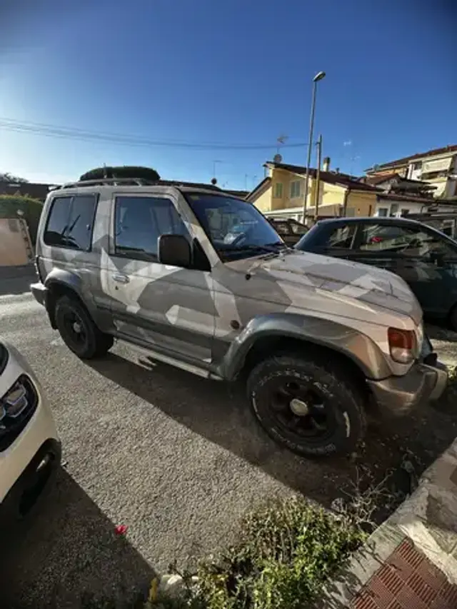Mitsubishi Pajero
