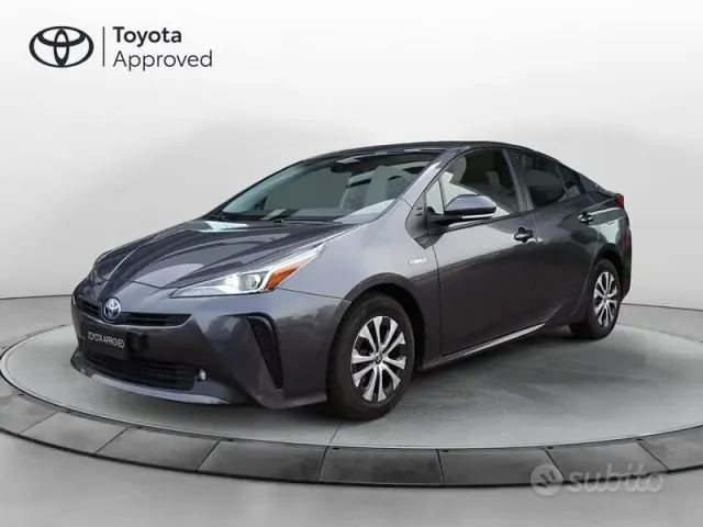 Toyota Prius 4ª serie