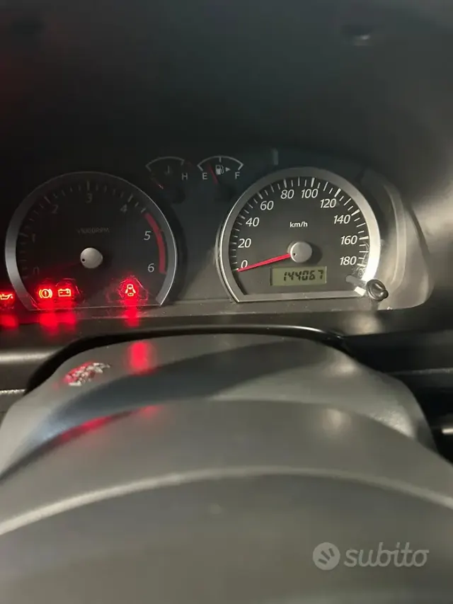 Suzuki Alto (2002-2006)
