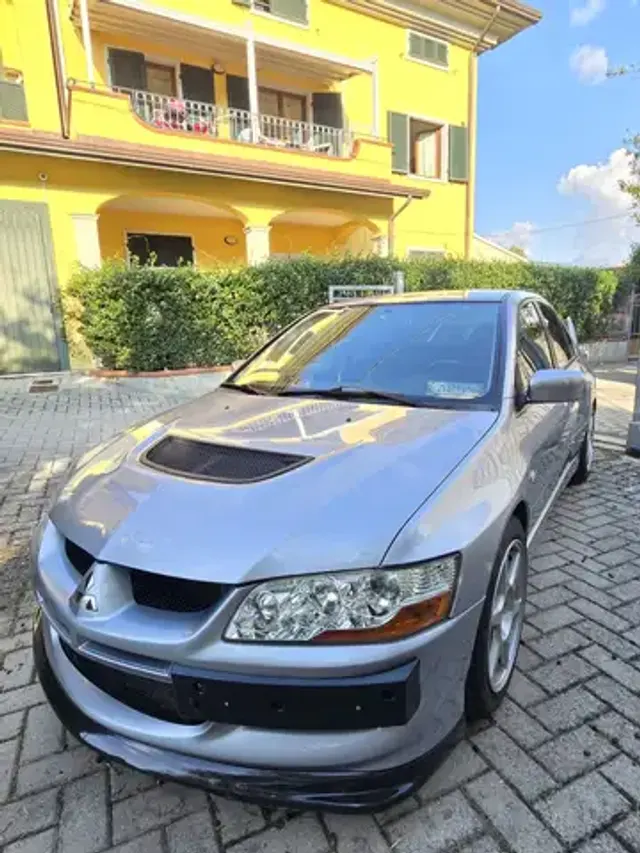 Mitsubishi Lancer Evo