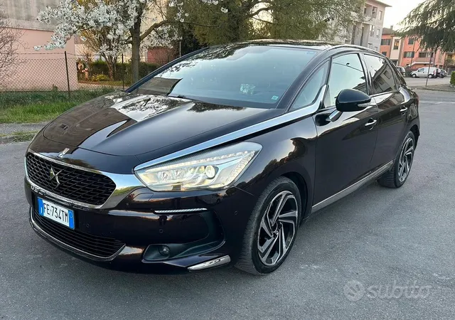 DS DS 5