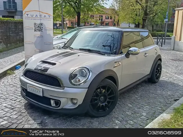 MINI Cooper SD