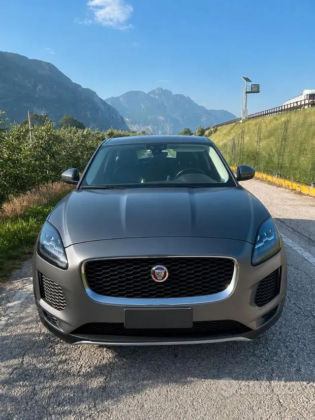 Jaguar E-Pace (X540)