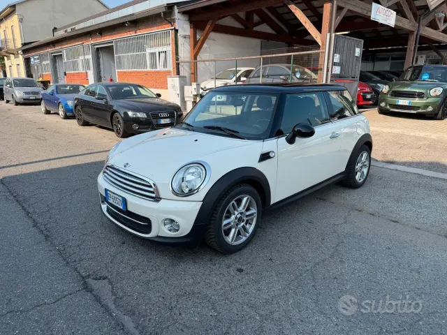 MINI Mini 3ª serie (R56)