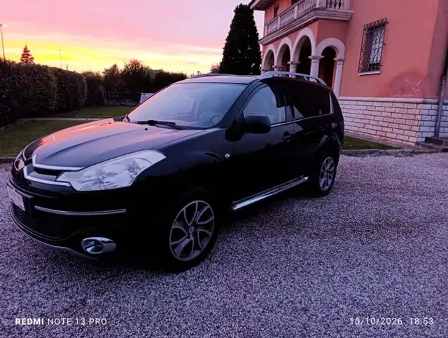 Citroen C-Crosser