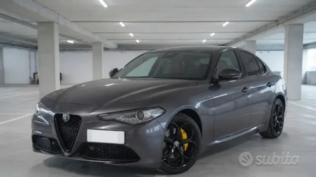 Alfa Romeo Giulia (2016)