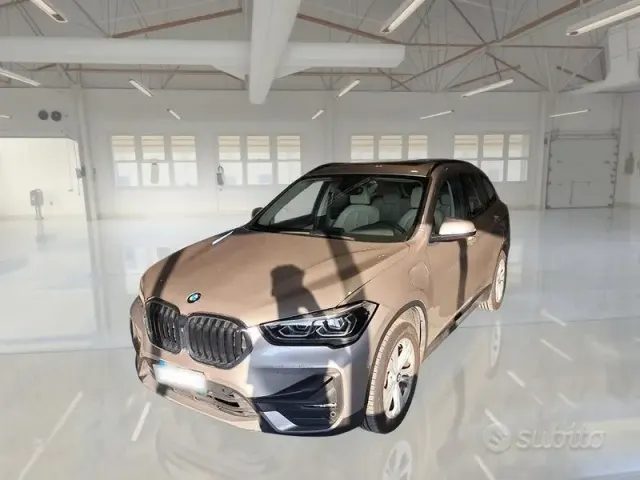 BMW X1 (F48)