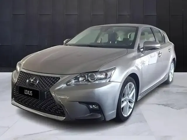 Lexus CT 200h