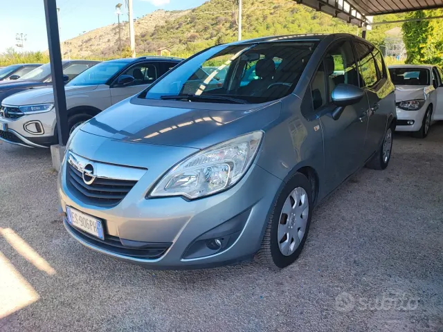 Opel Meriva 2ª serie
