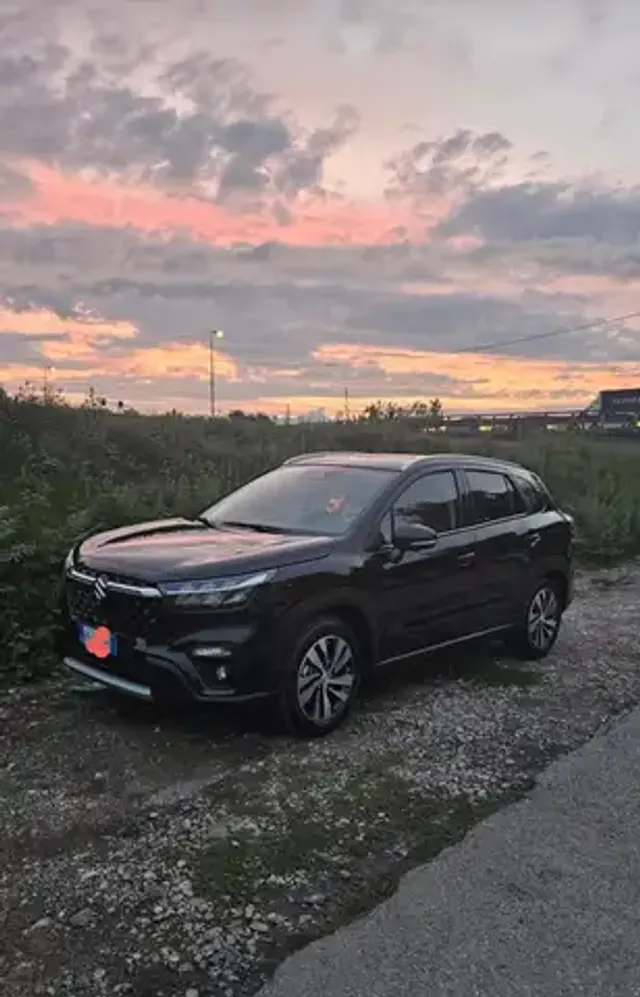Suzuki S-Cross