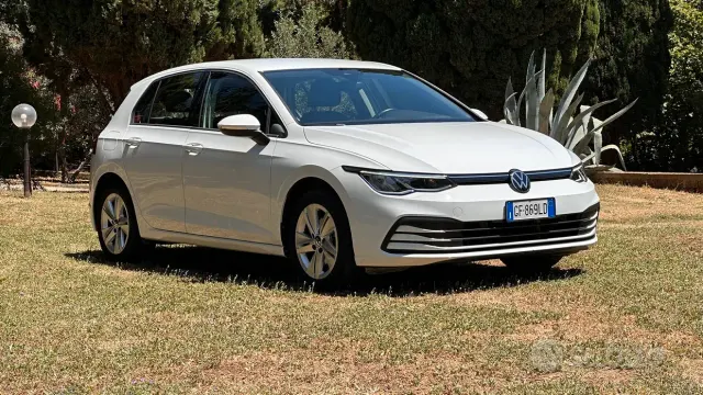Volkswagen Golf 8ª serie