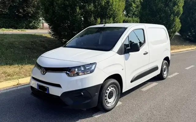 Toyota Proace City