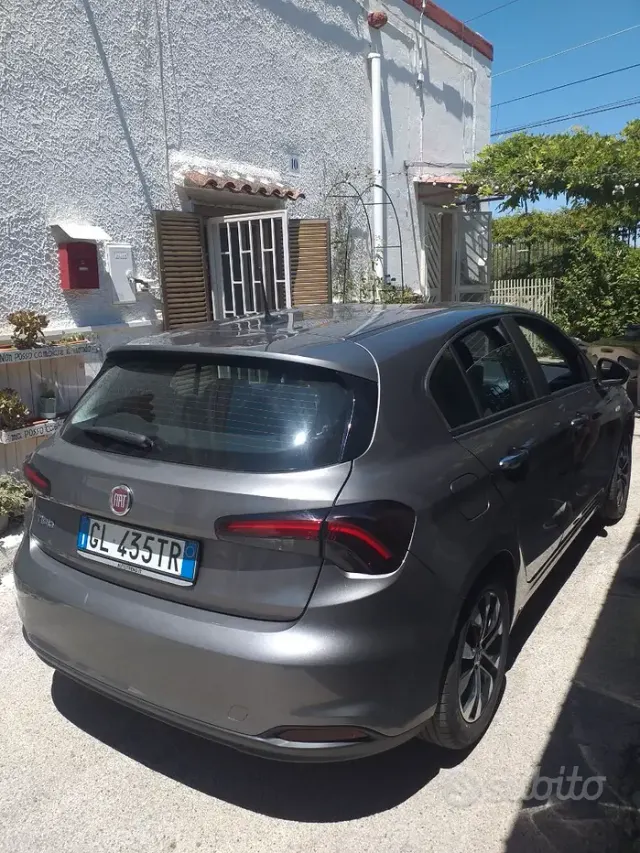 Fiat Tipo (2015-->)