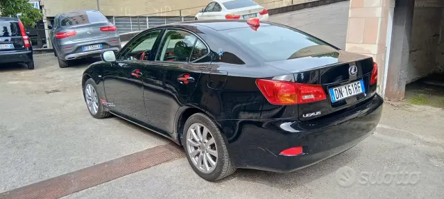Lexus IS 2ª serie