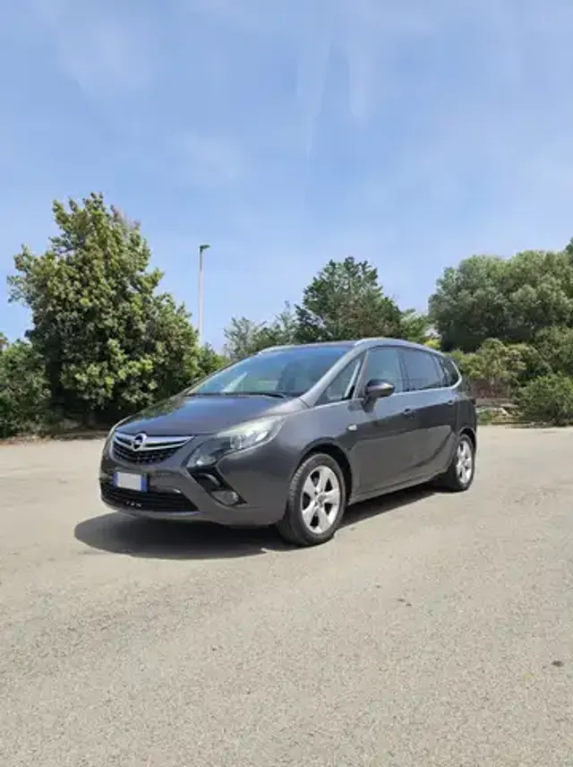 Opel Zafira Tourer