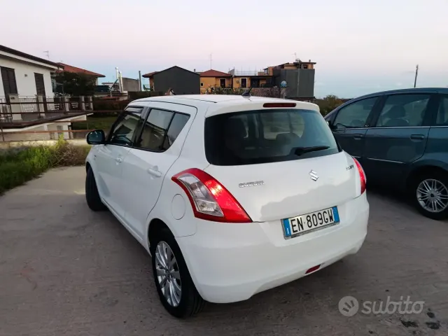 Suzuki Swift (2010-2017)