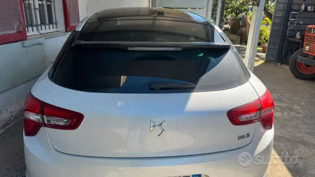 DS DS 5