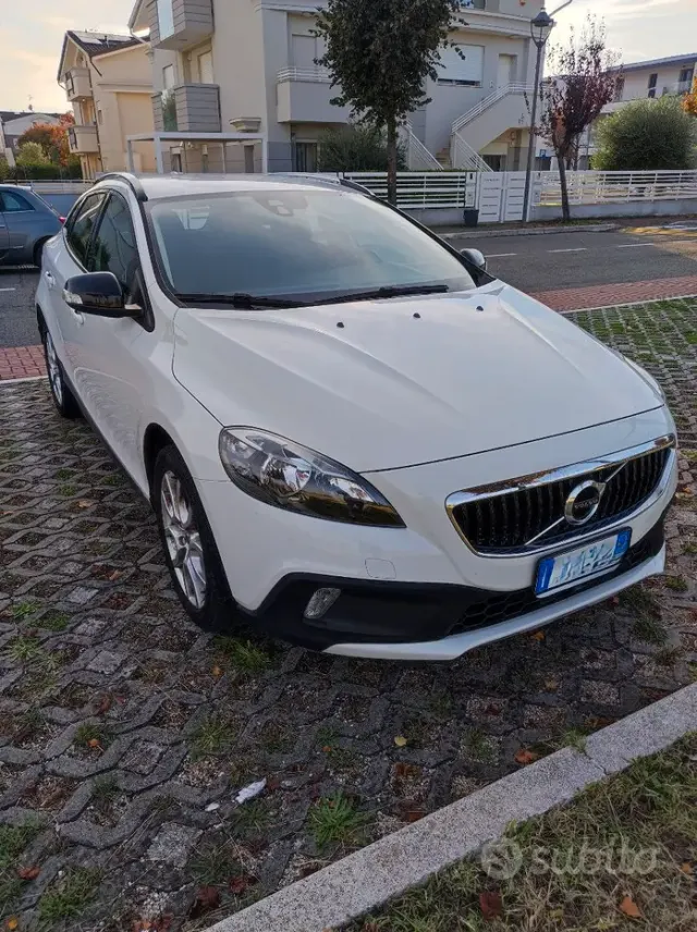 Volvo V40 CC (2012-2020)