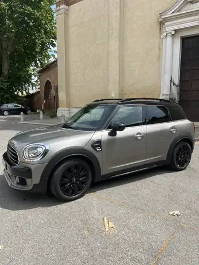 MINI Countryman D