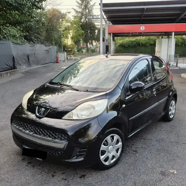 Peugeot 107