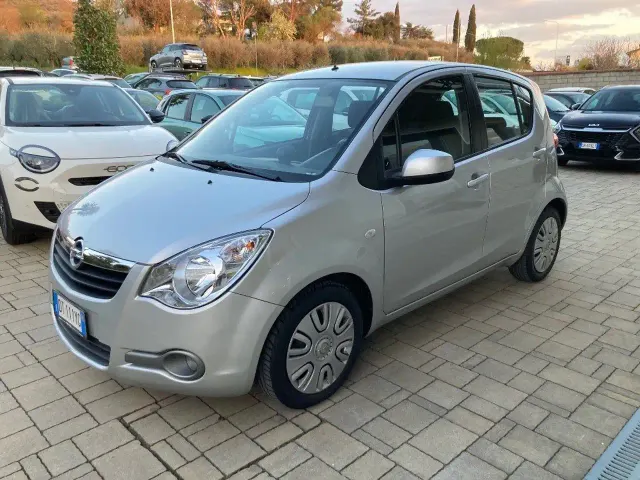 Opel Agila