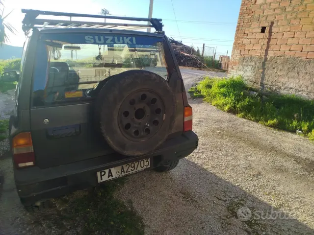 Suzuki e Vitara