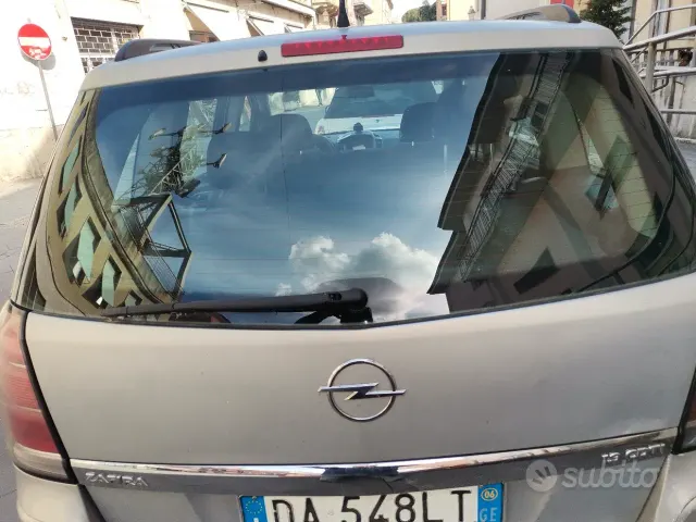 Opel Zafira 2ª serie
