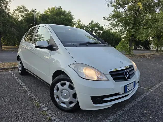 Mercedes-Benz A 160