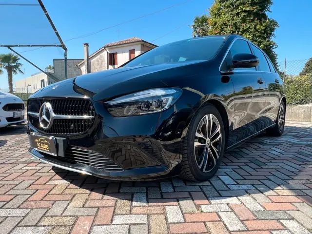 Mercedes-Benz Classe B (W247)