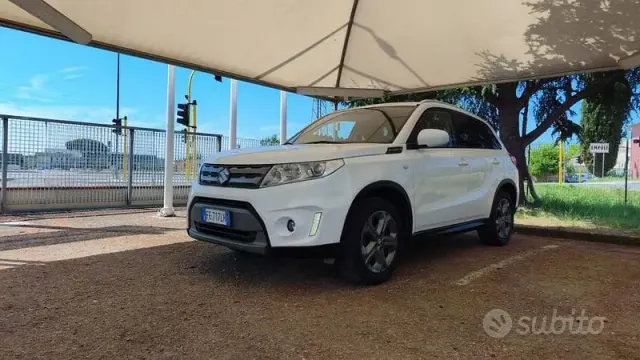 Suzuki Vitara (2015)