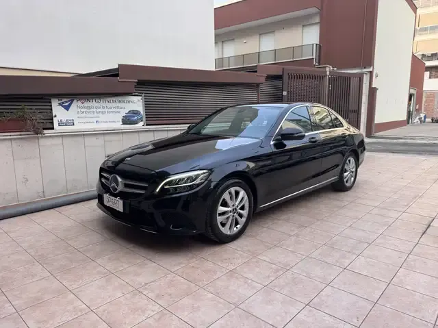 Mercedes-Benz C 180