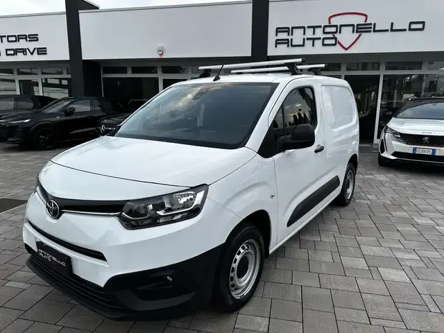 Toyota Proace City