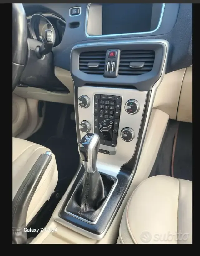 Volvo V40 CC (2012-2020)