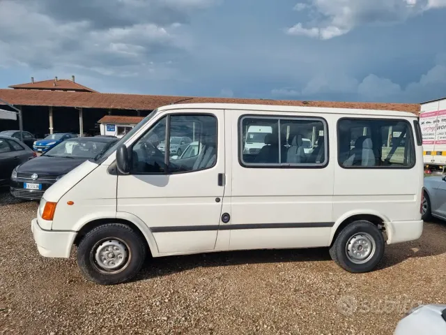 Ford Transit/Tourneo